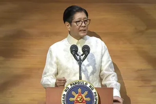 Rappler Recap: Marcos hits all the right populist notes in 5th SONA
