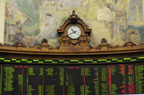 Chile’s Stock Market Edges Up, Snapping a Two-Day Slide