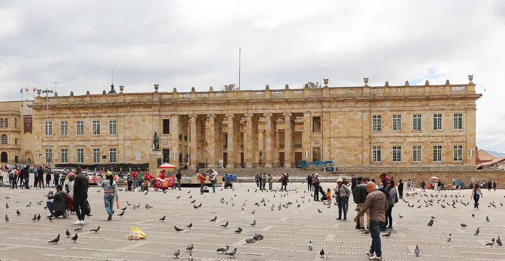 Colombia’s Inflation Hits Two-Year High of 6.14% Despite 12% Interest Rate