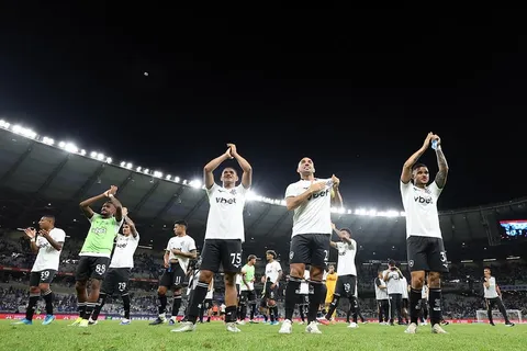 Botafogo vence Cruzeiro fora de casa e sobe na tabela do Brasileirão