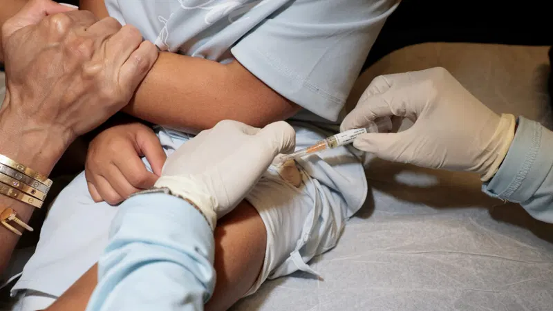 Opinion: How pediatricians like me are helping families stay calm and informed about measles