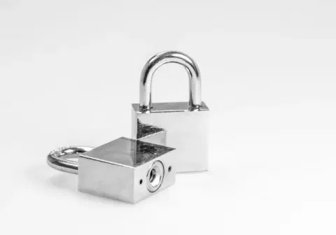 Security researcher says Microsoft built a Bitlocker backdoor, releases exploit
