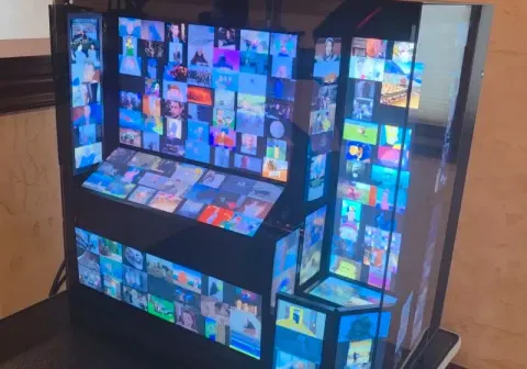 Redditor creates ungodly gaming PC with 13 internal screens and 15,000 looping GIFs