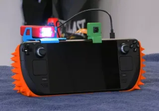 Modder rigs his Steam Deck with spikes and an automated taser to stop family members from borrowing it