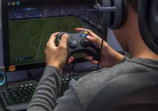 Xbox 360 games could soon be playable on PCs, handhelds, and next-gen Xbox consoles
