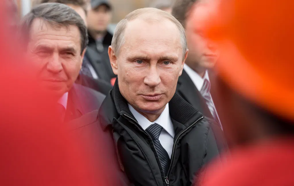 How Western Belligerence Helps Putin Hold Onto Power