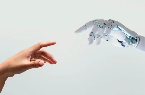 Professors experiment with using AI humanoids to teach students