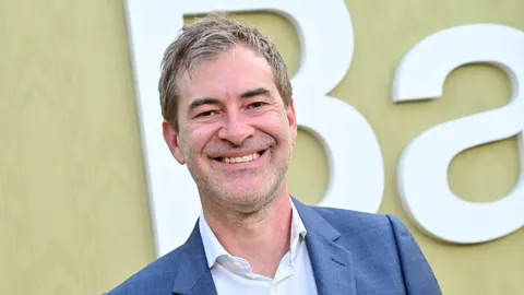 Mark Duplass Denies Rumor That Kane Parsons Didn’t Really Direct ‘Backrooms’ at 19: ‘Was 100% in Control’ | Video