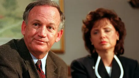JonBenét Ramsey’s Father Offers Advice to Nancy Guthrie’s Family on Police: ‘Really Scrutinize What They’re Doing’ | Video
