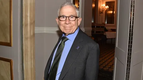 Donald E. Newhouse, Owner of Advance Publications and Condé Nast, Dies at 96