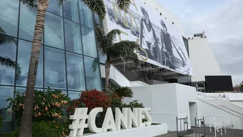 AI Surprise in Cannes: Curiosity Wins Over Fear